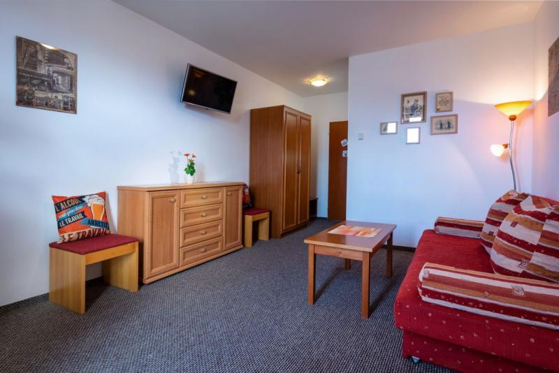 Izba Apartmán Chabenec s balkónom v PROAD PLUS s.r.o. – 1